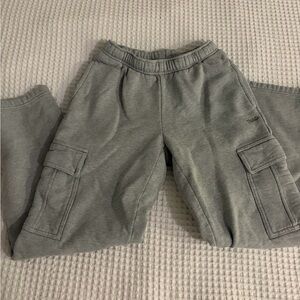 Aritzia Gray Cargo Joggers